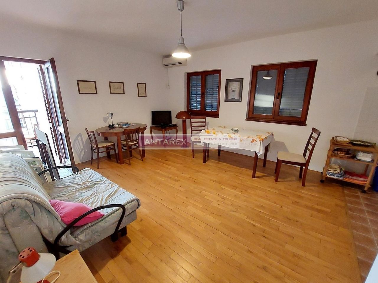 Апартаменты в Зеленике, Черногория, 68 м2 фото 1
