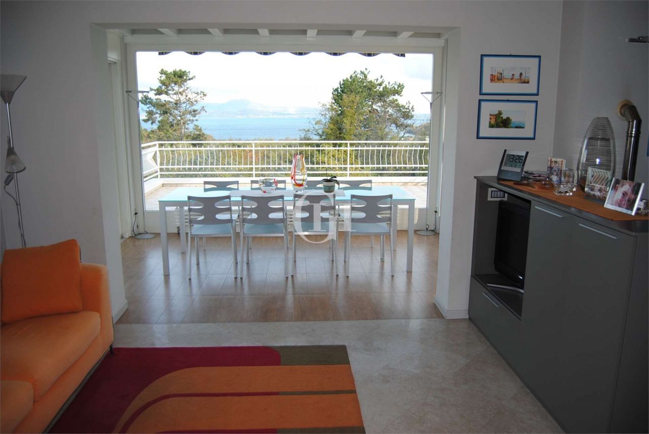 Коттедж у озера Гарда, Италия, 180 м2 фото 5