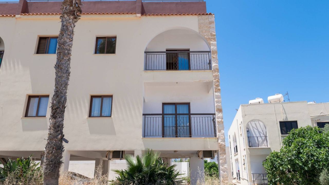 Апартаменты в Протарасе, Кипр, 65 м2 фото 1