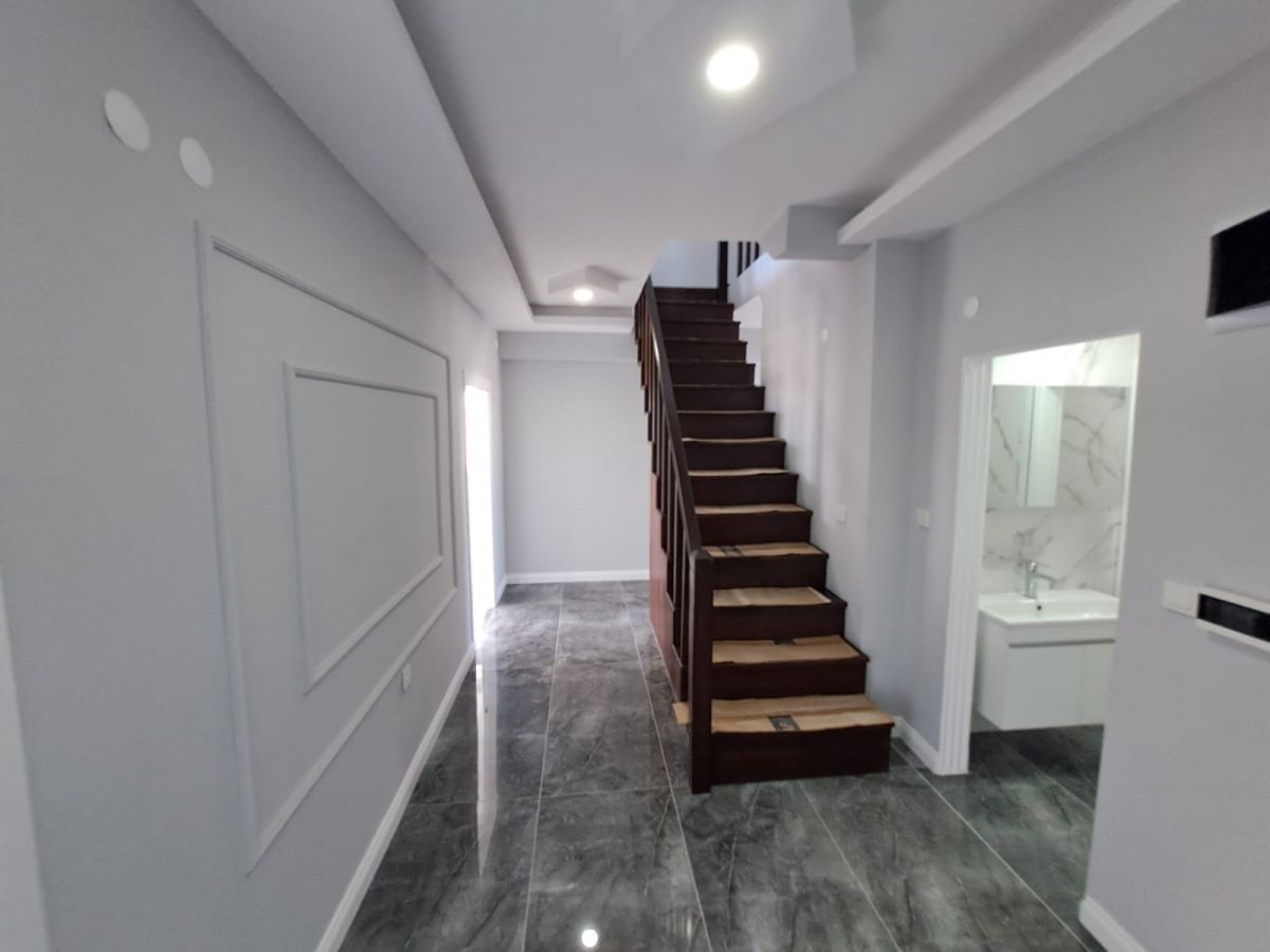 Квартира Yenigün Mh., Турция, 300 м2 фото 2