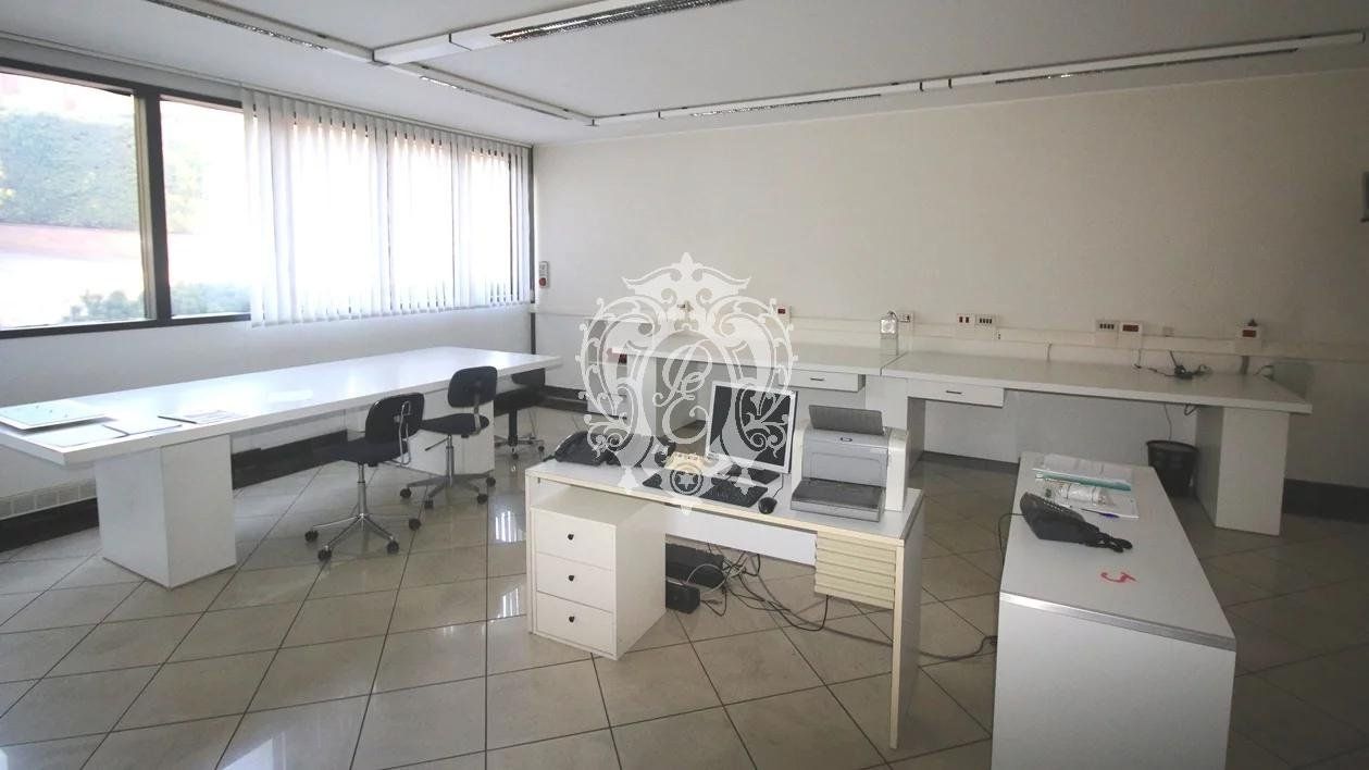 Апартаменты в Куччаго, Италия, 7 400 м2 фото 4