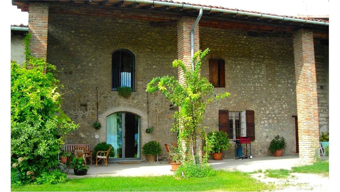 Поместье у озера Гарда, Италия, 600 м2 фото 5