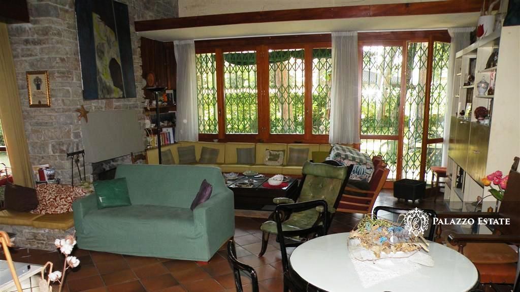 Вилла в Форте деи Марми, Италия, 250 м2 фото 5
