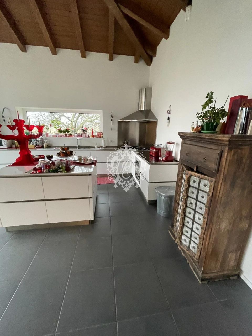 Вилла в Больцано, Италия, 300 м2 фото 2