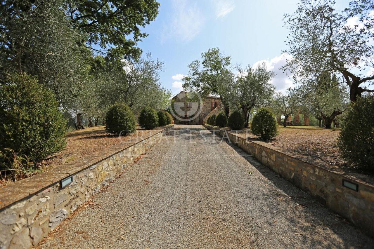Дом в Четоне, Италия, 383.26 м2 фото 4