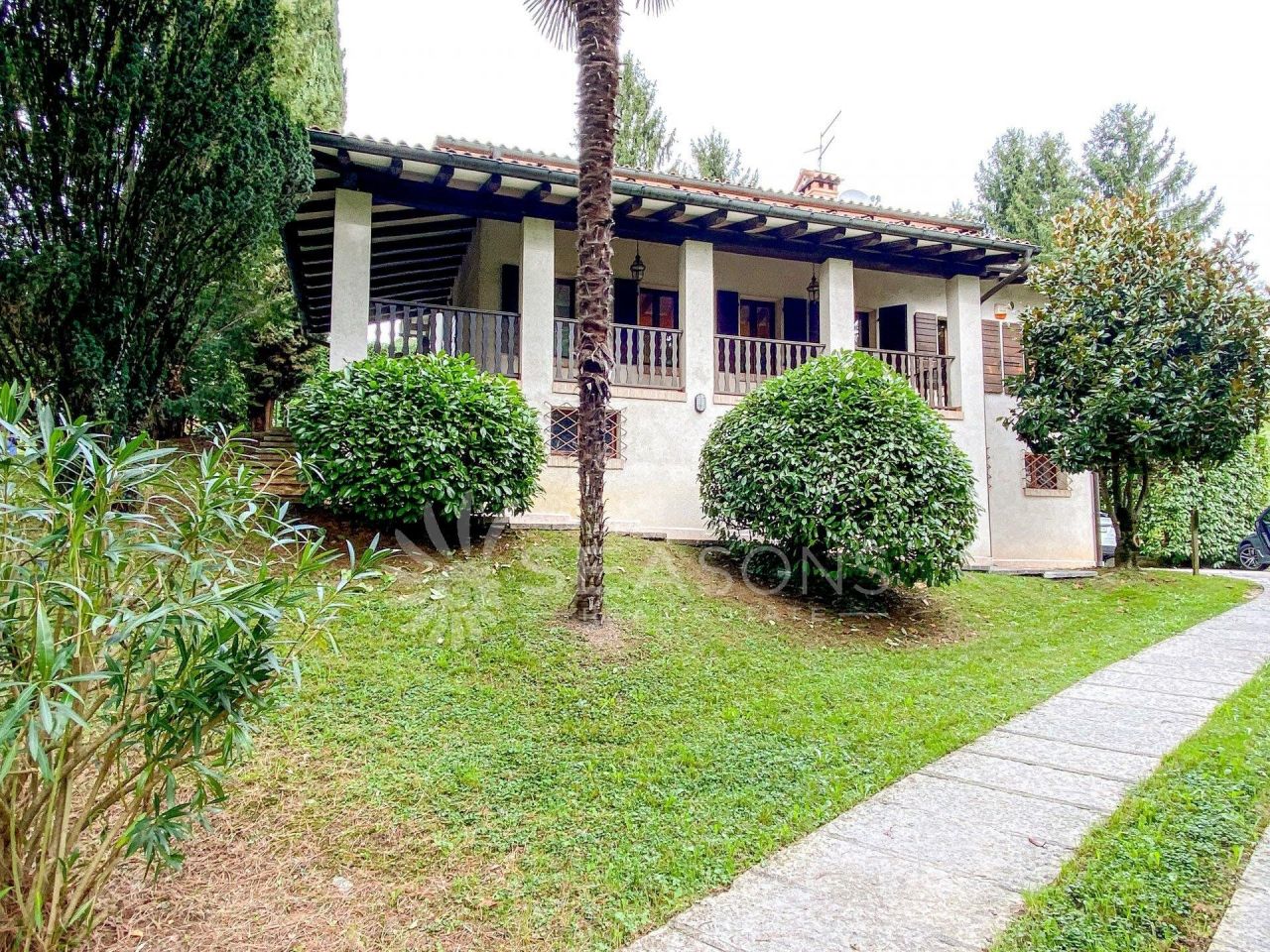 Вилла в Азоло, Италия, 210 м2 фото 1