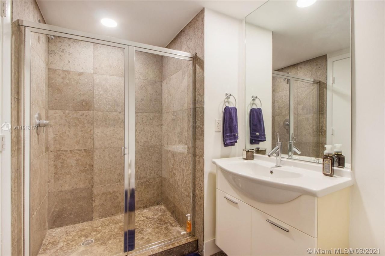 Квартира в Майами, США, 180 м2 фото 5