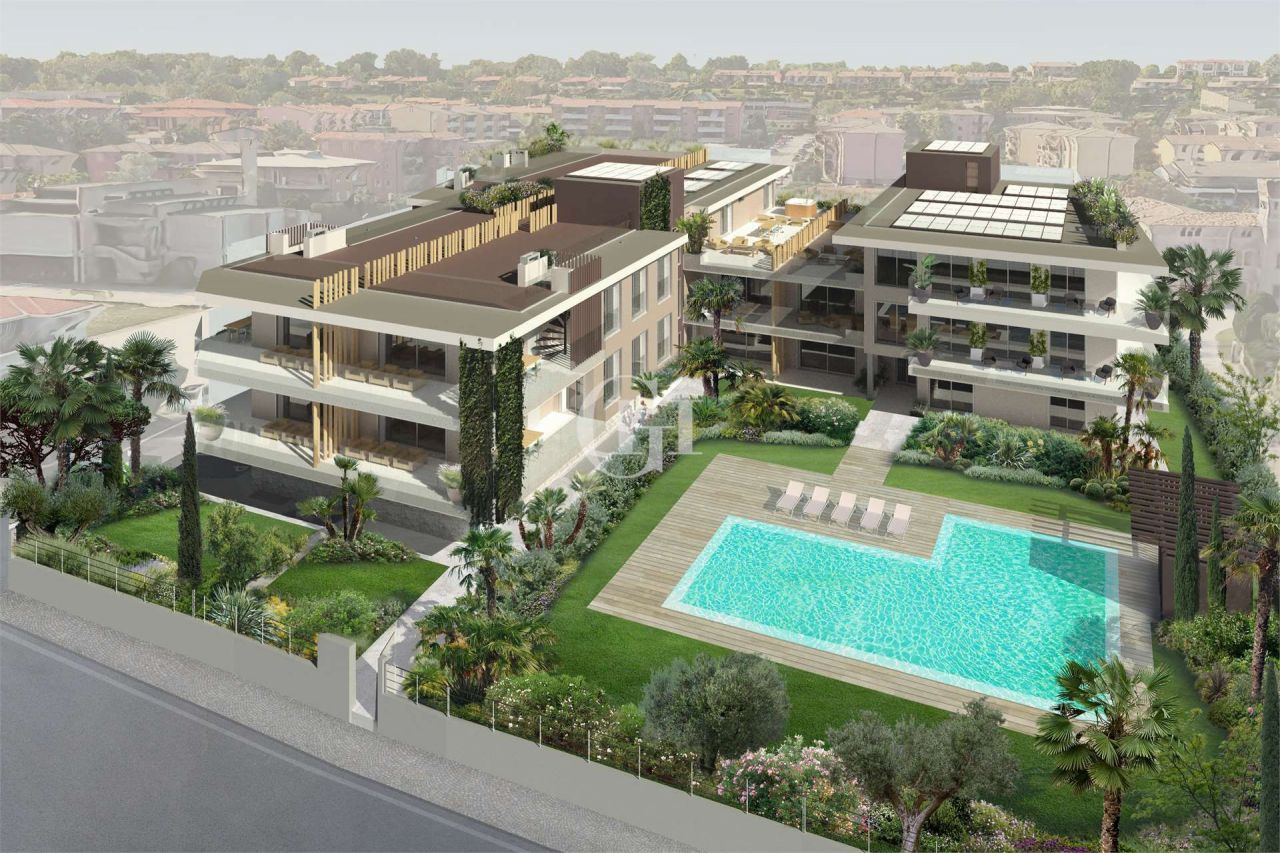 Апартаменты у озера Гарда, Италия, 111 м2 фото 4