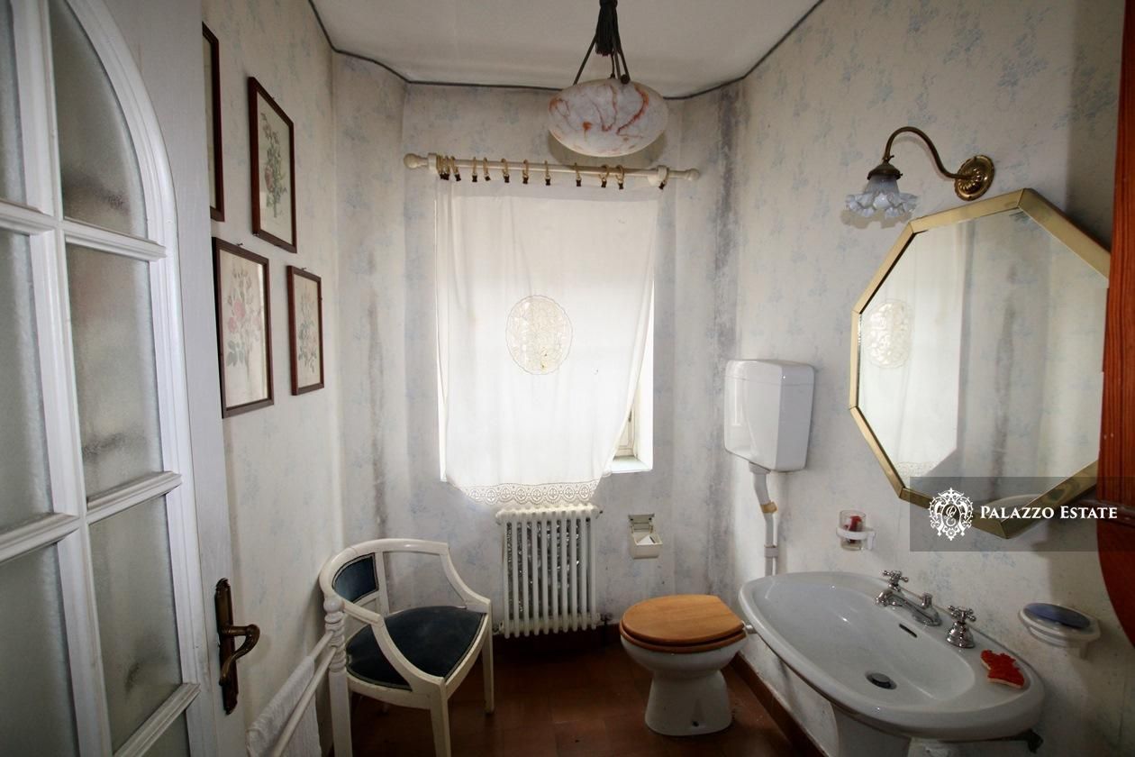 Вилла в Ленно, Италия, 300 м2 фото 5
