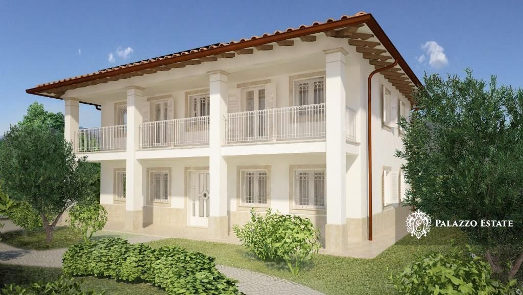 Вилла в Форте деи Марми, Италия, 250 м2 фото 1