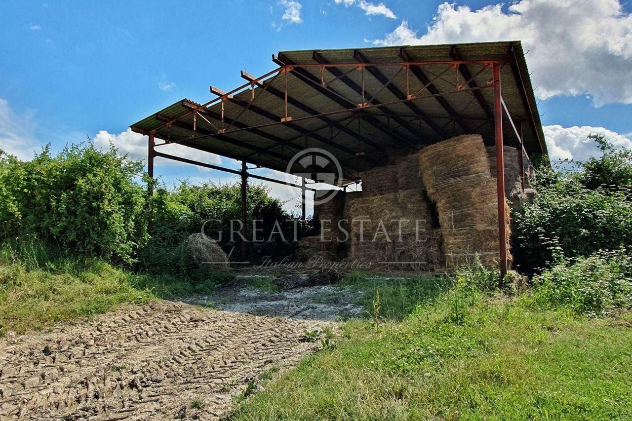 Ферма в Губбио, Италия, 380.6 м2 фото 5