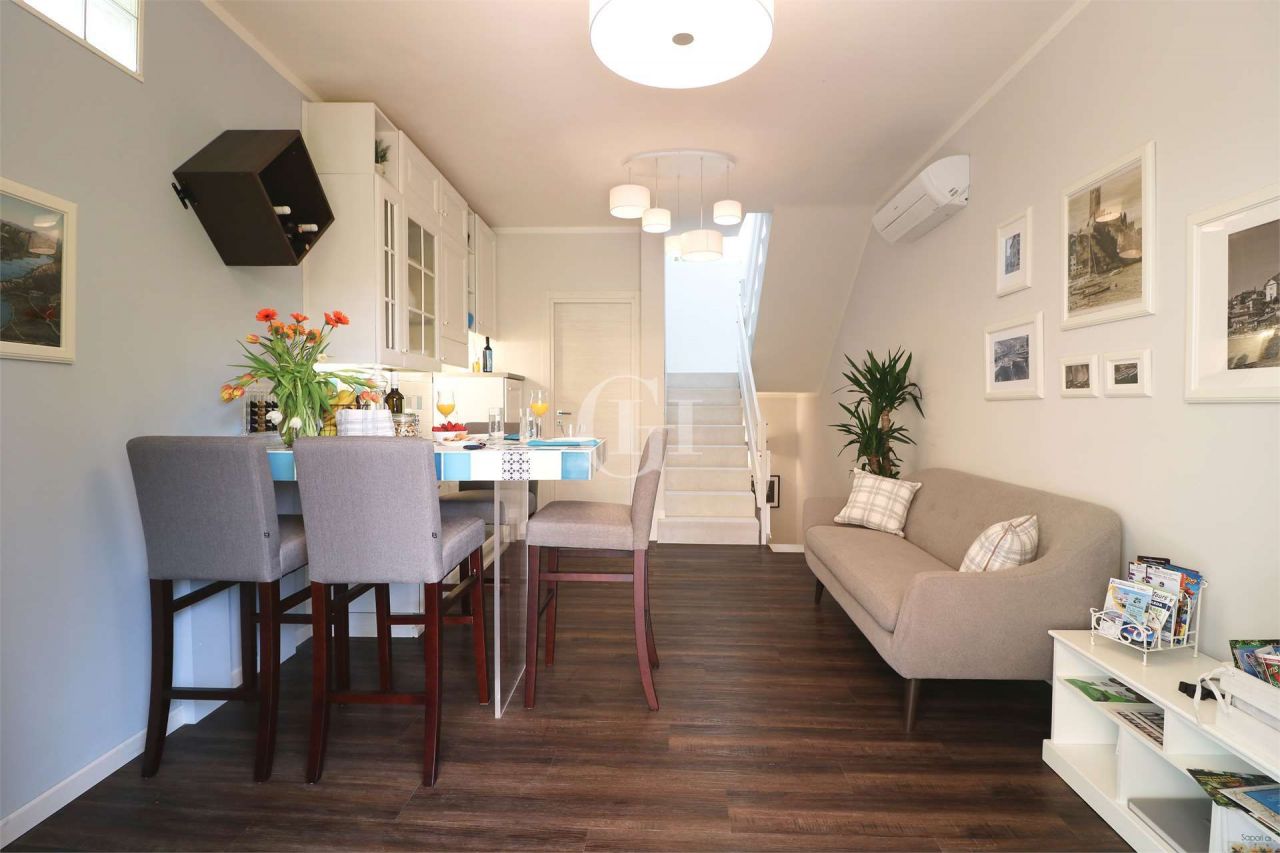 Апартаменты у озера Гарда, Италия, 85 м2 фото 3