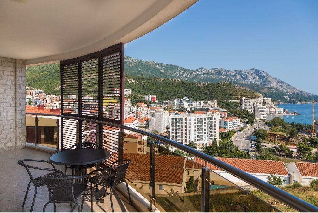Квартира в Будве, Черногория, 130 м2 фото 1