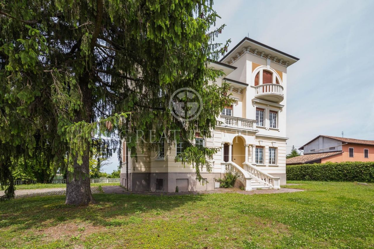 Вилла в Асти, Италия, 331.5 м2 фото 2
