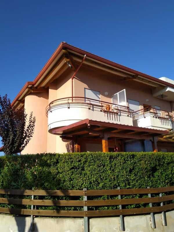 Таунхаус в Бриатико, Италия, 90 м2 фото 1