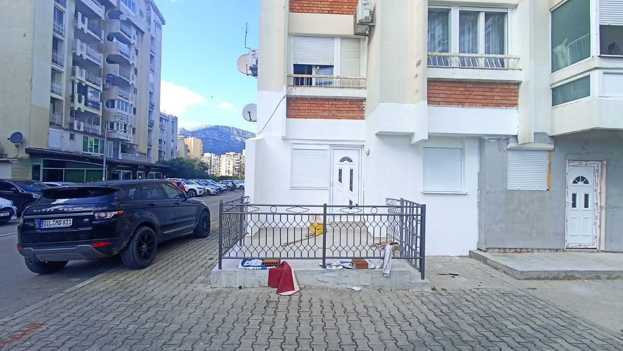 Квартира в Баре, Черногория, 45 м2 фото 2