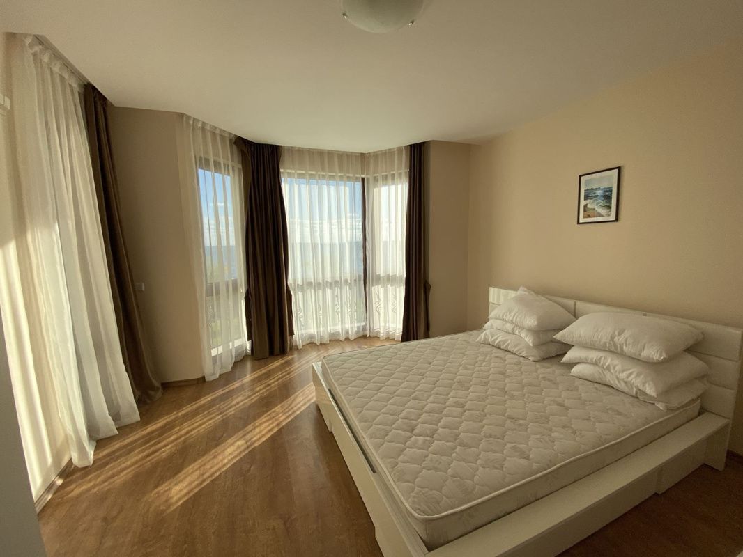 Квартира в Бургасе, Болгария, 150 м2 фото 5