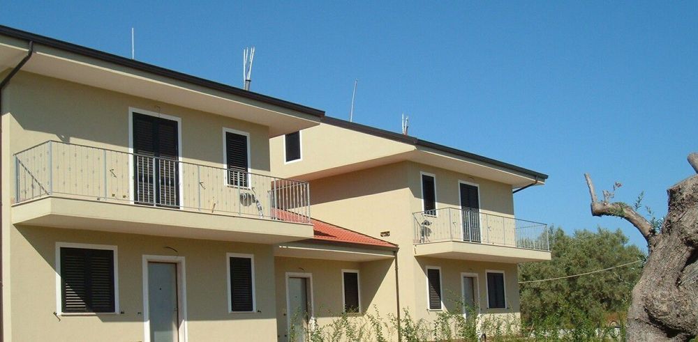 Апартаменты в Чиро-Марине, Италия, 52 м2 фото 3