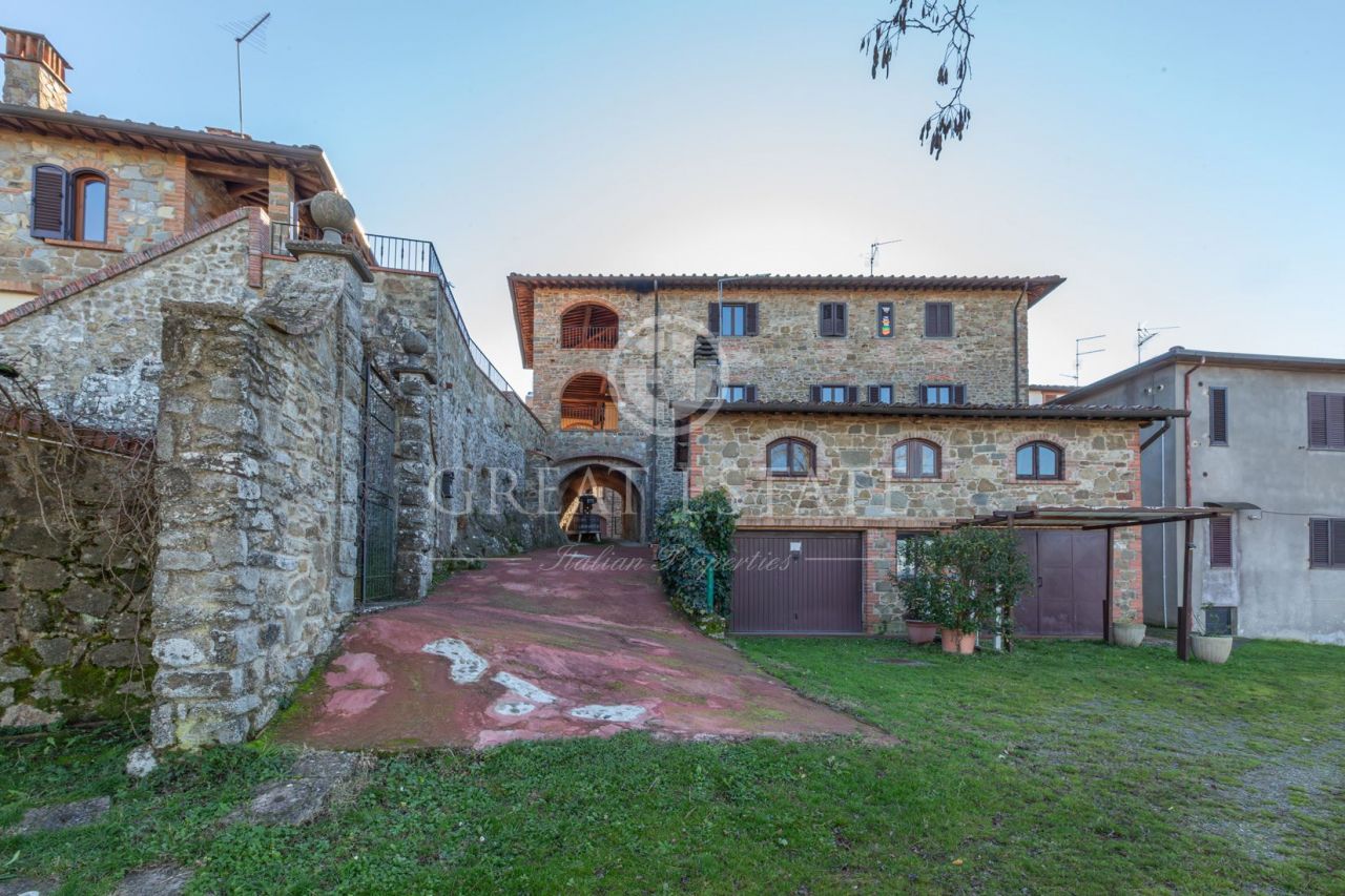 Дом Bucine, Италия, 702.2 м2 фото 5