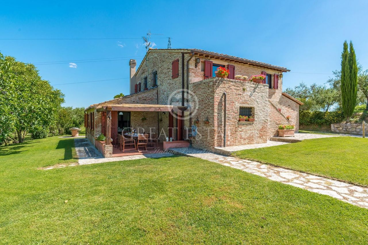Дом в Кьюси, Италия, 220 м2 фото 4