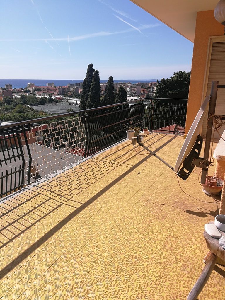 Пентхаус в Валлекрозии, Италия, 150 м2 фото 2