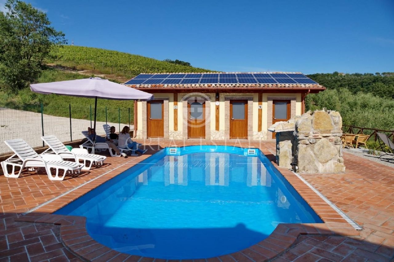 Дом в Фикулле, Италия, 600 м2 фото 5