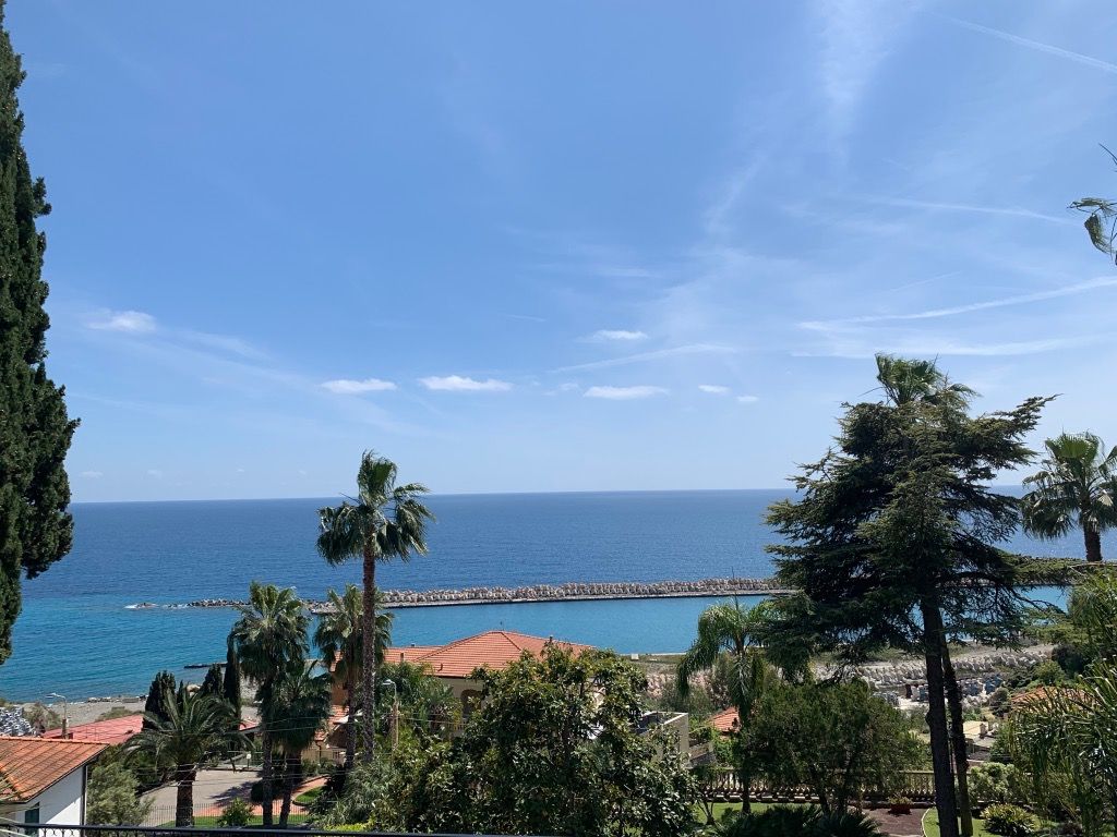 Апартаменты в Оспедалетти, Италия, 80 м2 фото 2