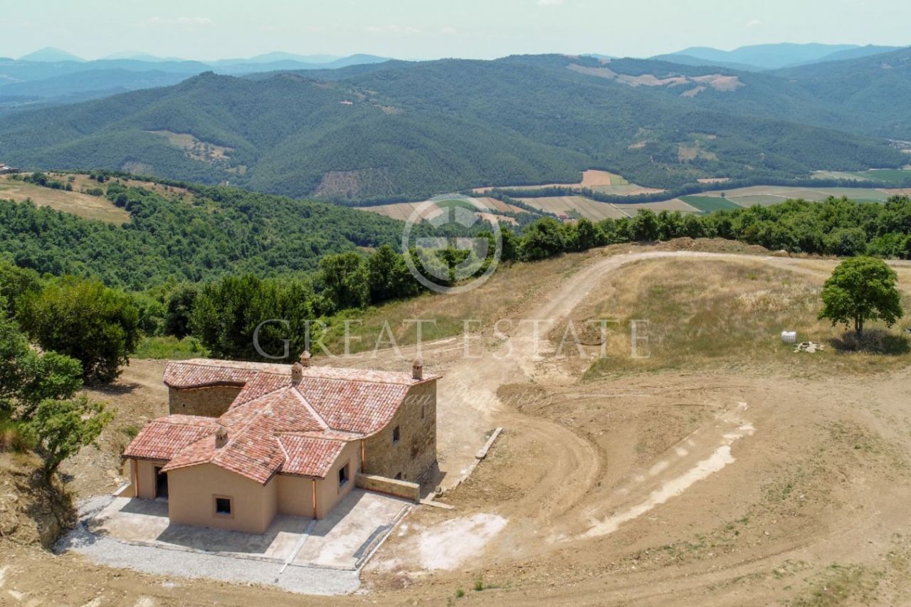 Дом в Читта-ди-Кастелло, Италия, 440 м2 фото 4