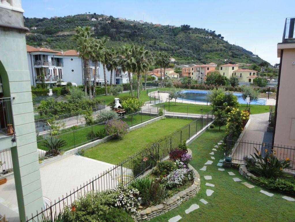 Апартаменты в Арма ди Таджа, Италия, 90 м2 фото 1