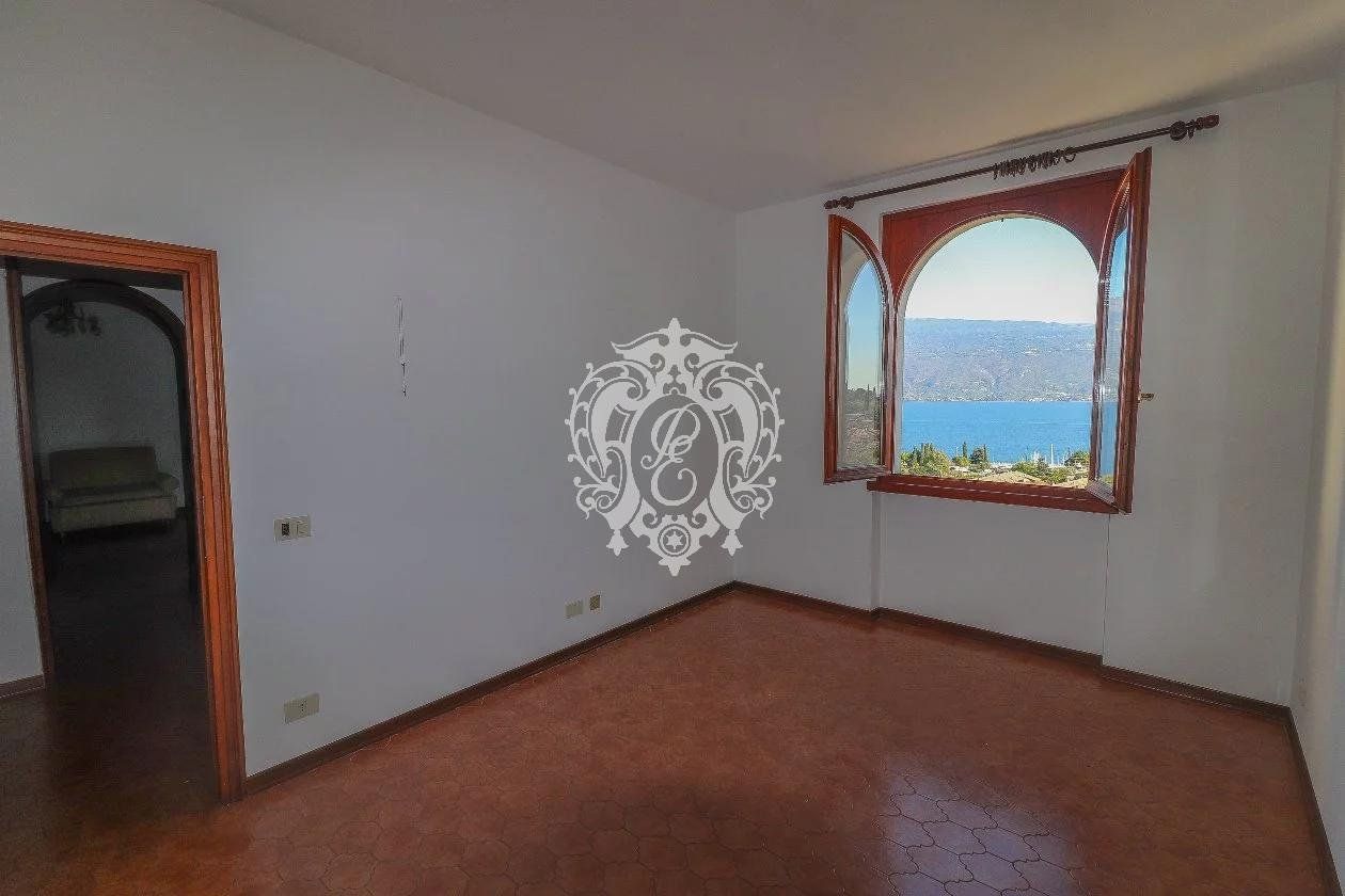 Вилла в Гарньяно, Италия, 300 м2 фото 4