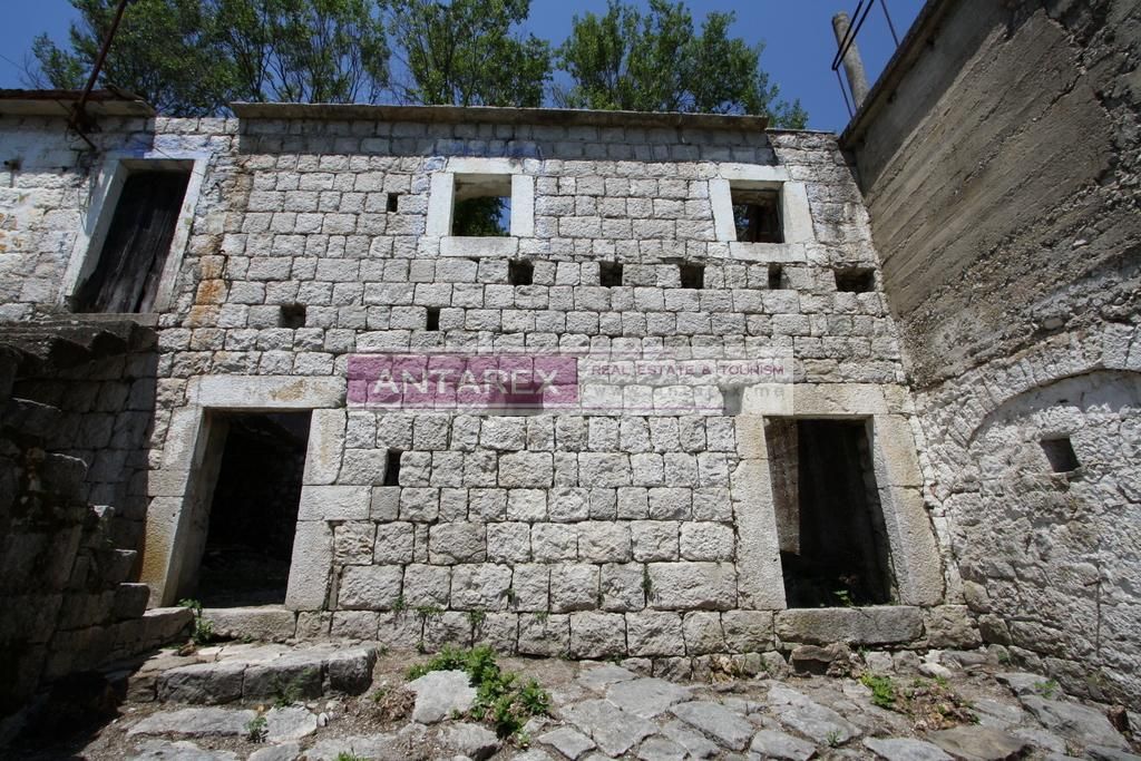 Вилла в Игало, Черногория, 101 м2 фото 1