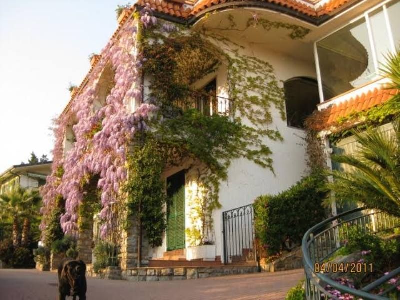 Вилла в Сан-Ремо, Италия, 450 м2 фото 3