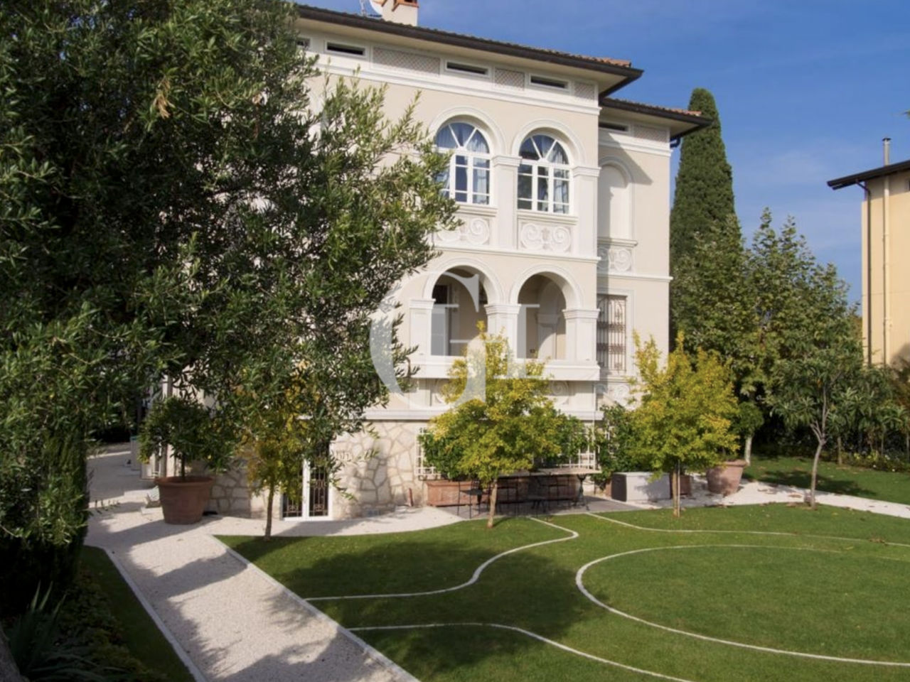 Вилла у озера Гарда, Италия, 250 м2 фото 4