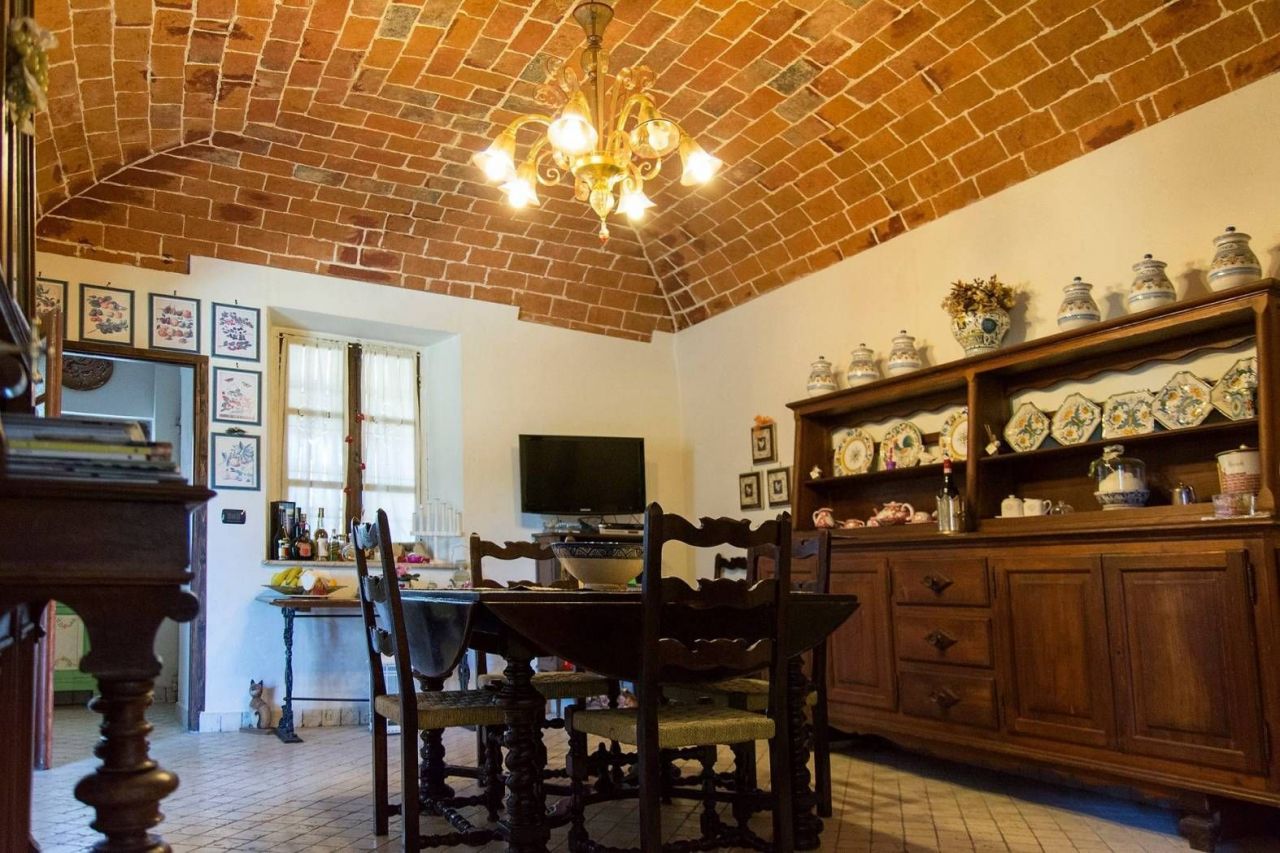 Замок в Монферрате, Италия, 899 м2 фото 4