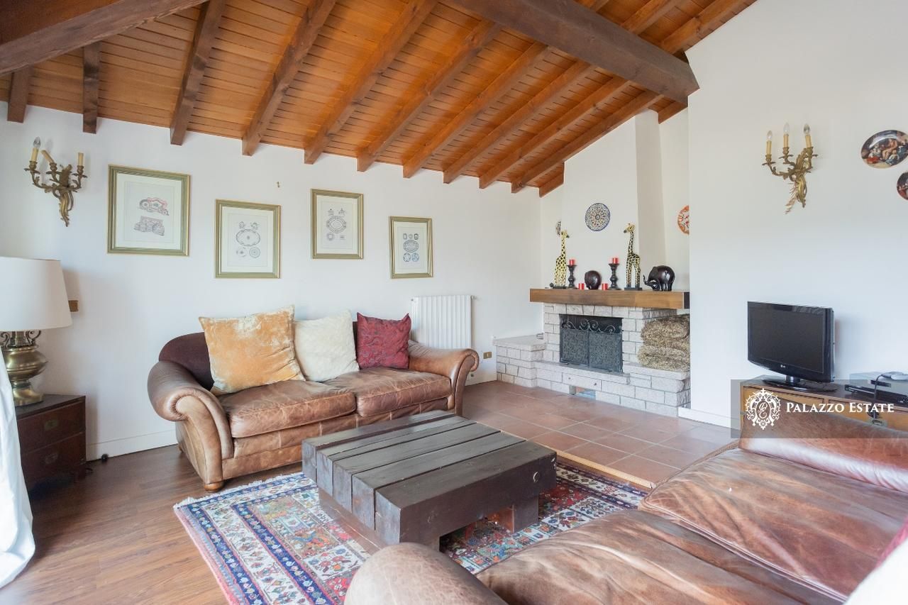 Вилла в Медзегре, Италия, 430 м2 фото 3