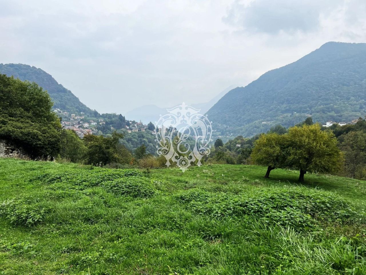 Дом Cerano d'Intelvi, Италия, 170 м2 фото 3
