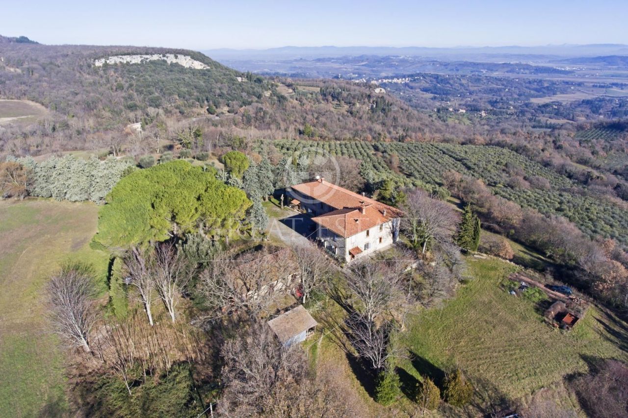 Дом в Четоне, Италия, 818.25 м2 фото 3