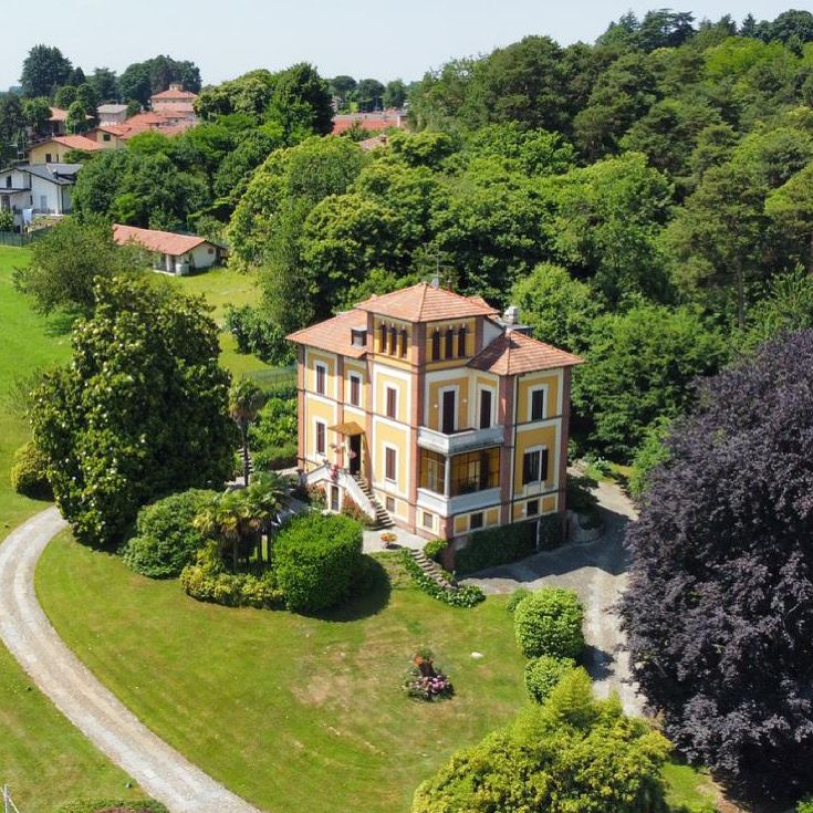 Вилла в Брианце, Италия, 540 м2 фото 1