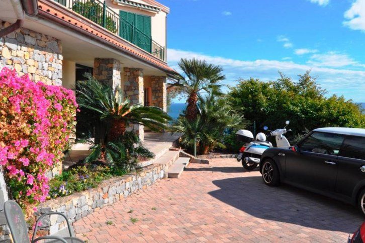 Дом в Сан-Ремо, Италия, 214 м2 фото 2
