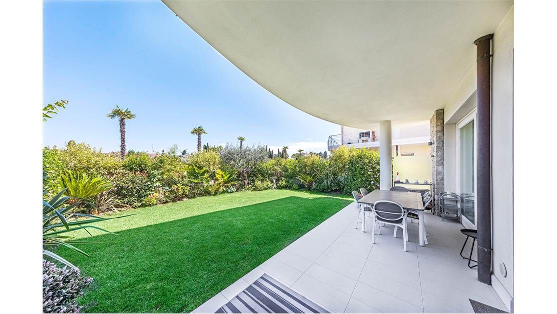 Апартаменты у озера Гарда, Италия, 140 м2 фото 5