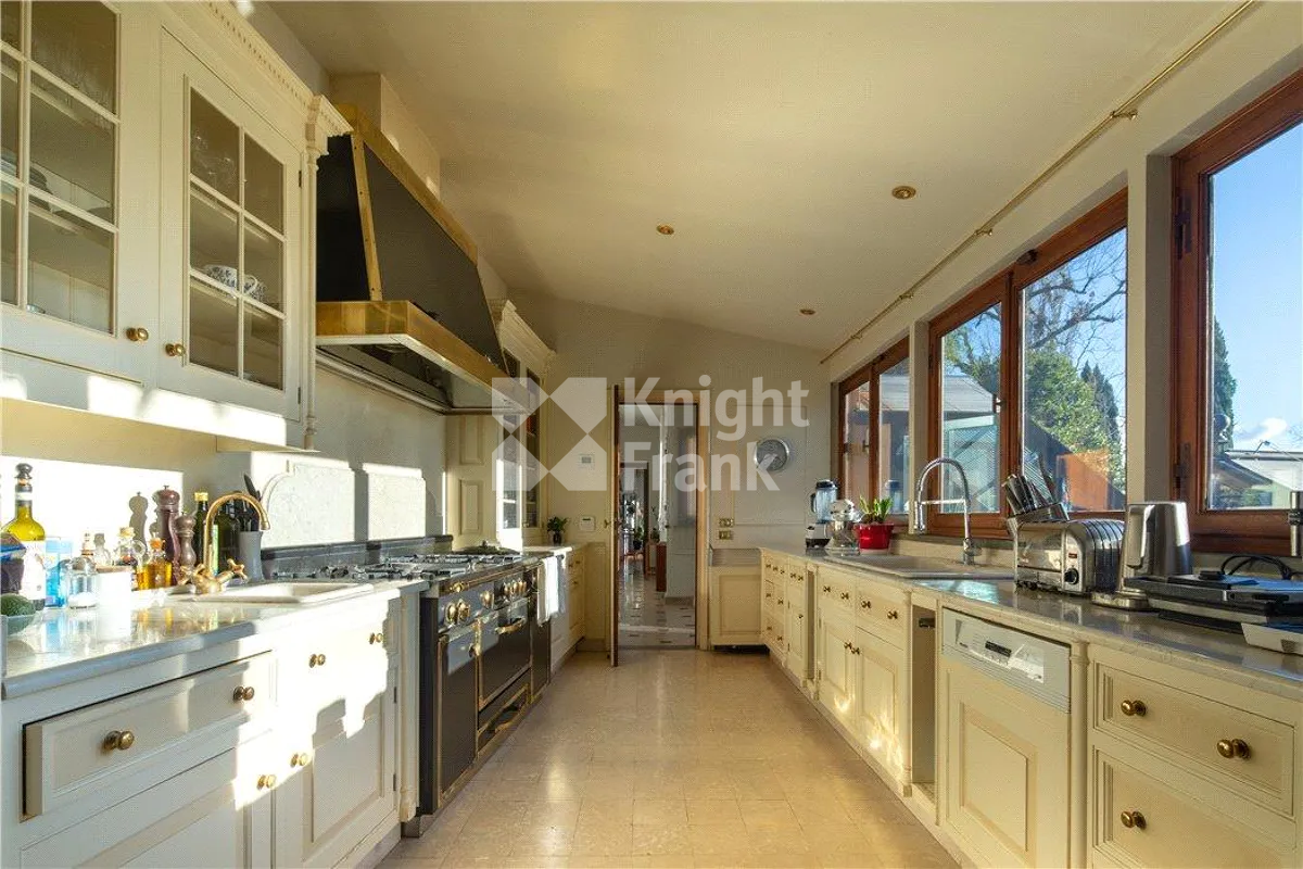 Вилла во Флоренции, Италия, 850 м2 фото 4