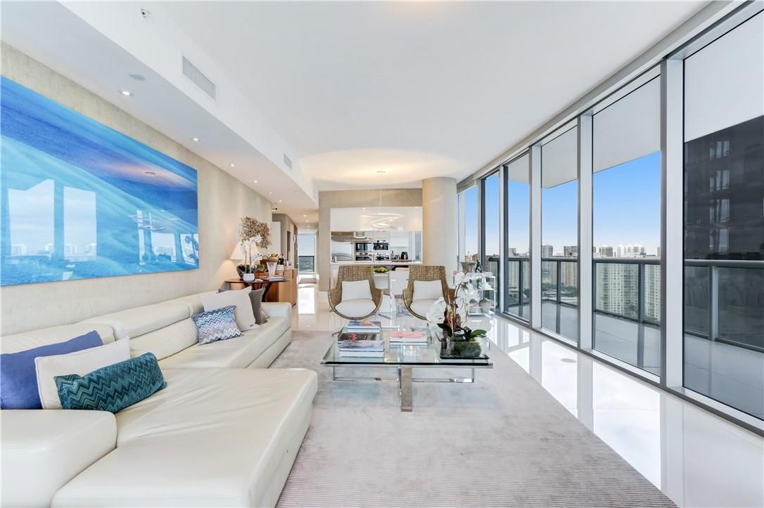 Квартира в Майами, США, 180 м2 фото 2