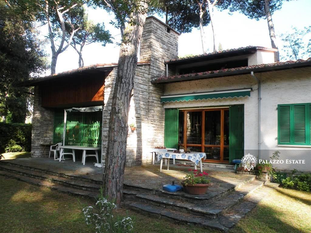 Вилла в Форте деи Марми, Италия, 250 м2 фото 4