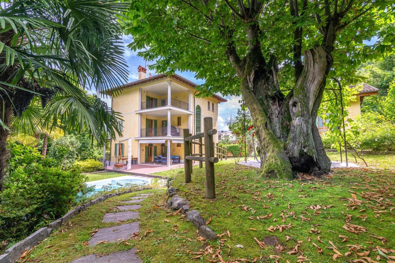 Вилла в Стрезе, Италия, 436 м2 фото 5