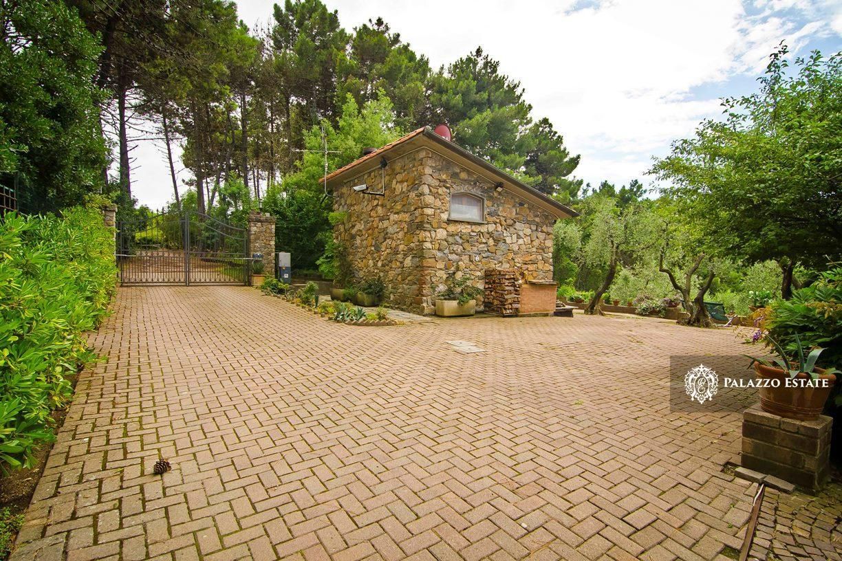 Вилла в Монтемарчелло, Италия, 400 м2 фото 4