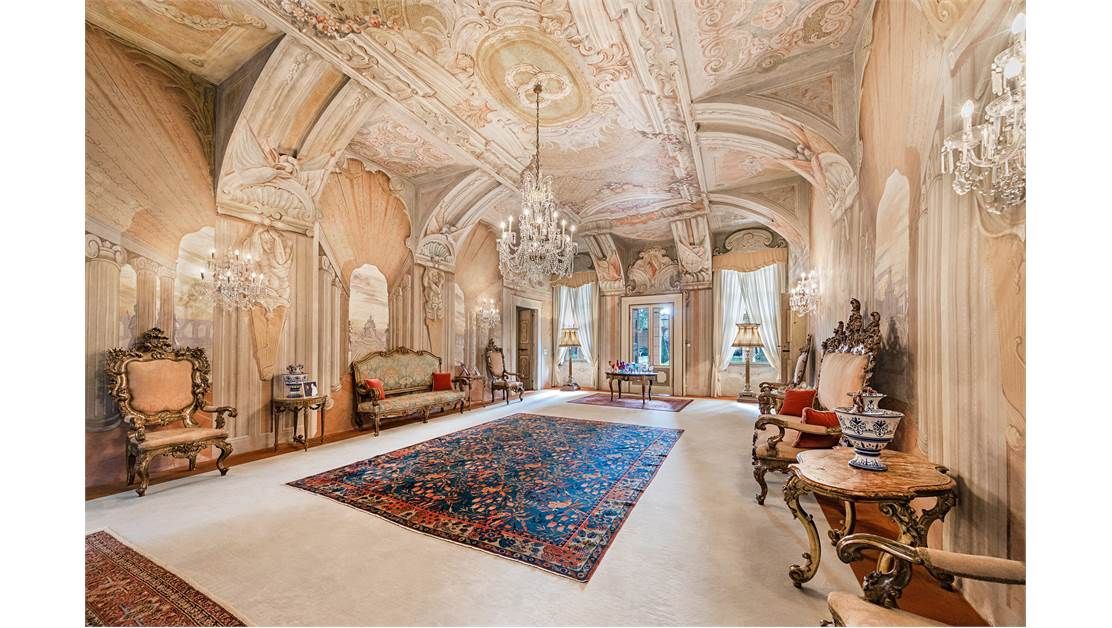 Особняк у озера Гарда, Италия, 1 918 000 м2 фото 4