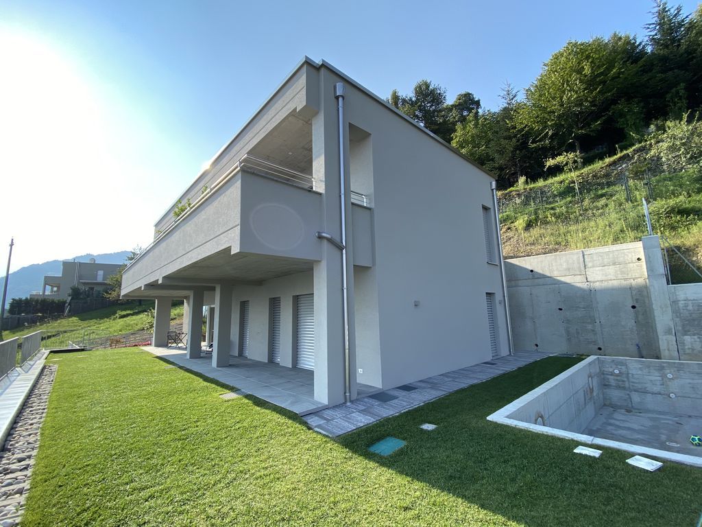 Квартира в Домазо, Италия, 131 м2 фото 4