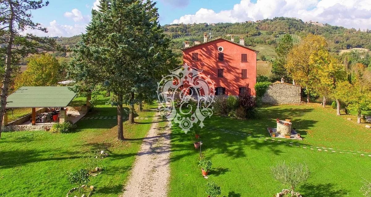 Дом Montone, Италия, 538 м2 фото 3