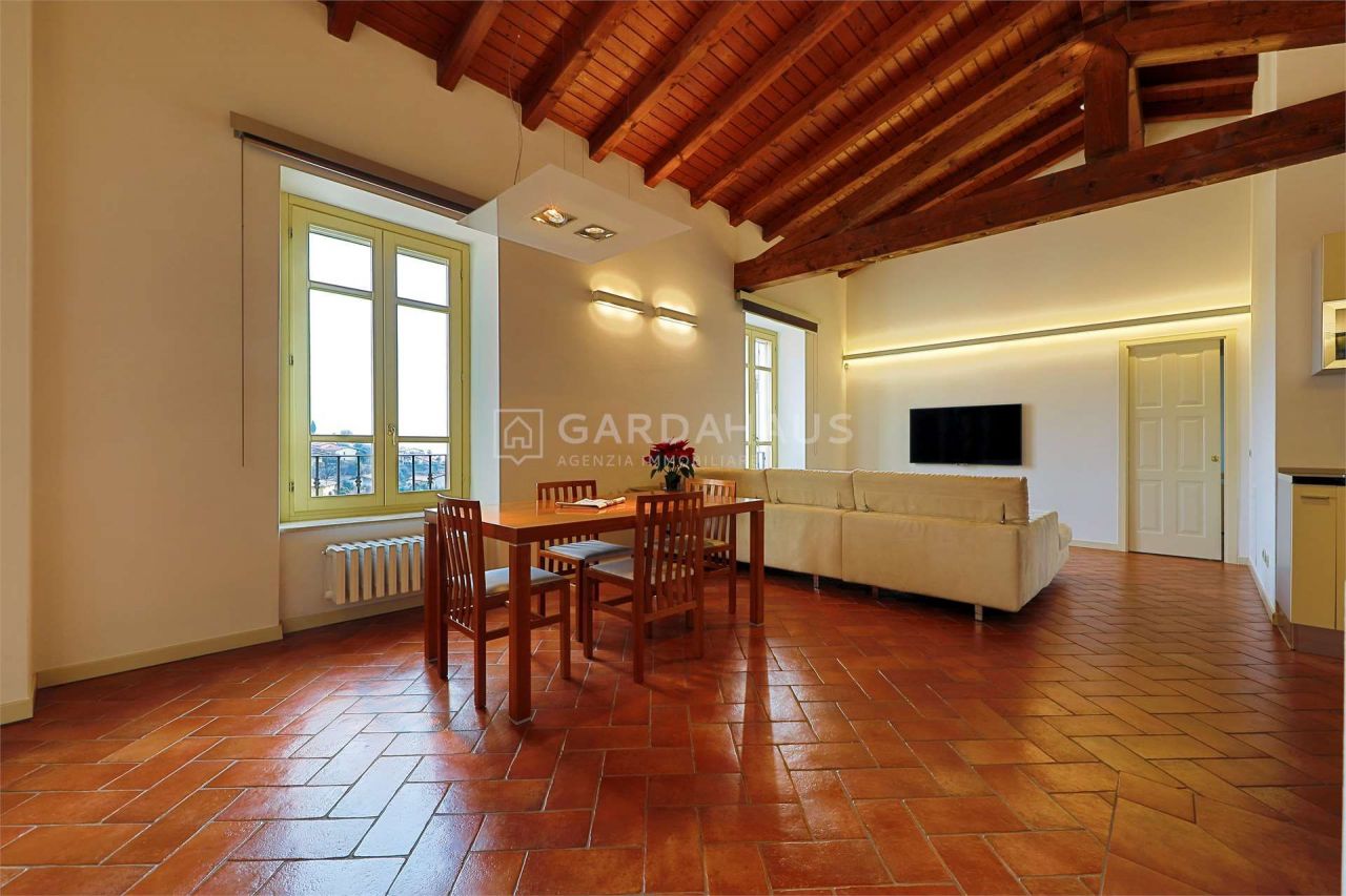 Апартаменты у озера Гарда, Италия, 120 м2 фото 3