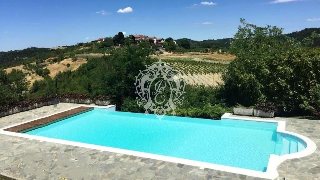 Вилла Cremolino, Италия, 1 060 м2 фото 1